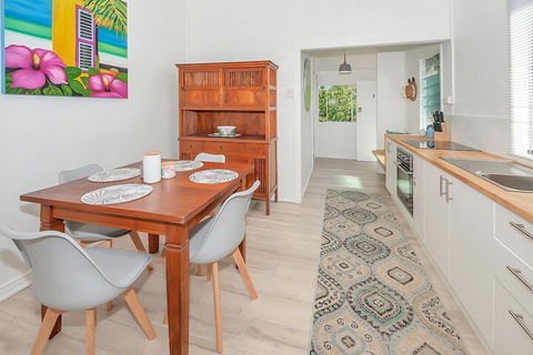 A Touch Of The Bahamas On McKenzie MK3 - Kingaroy Accommodation 7