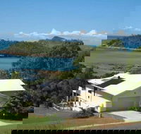 Hideaway Retreat Beach House with Pool - Kingaroy Accommodation