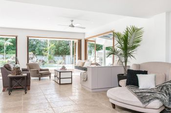 Augustine - Kingaroy Accommodation 4