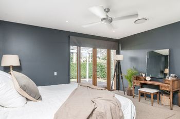Augustine - Kingaroy Accommodation 2