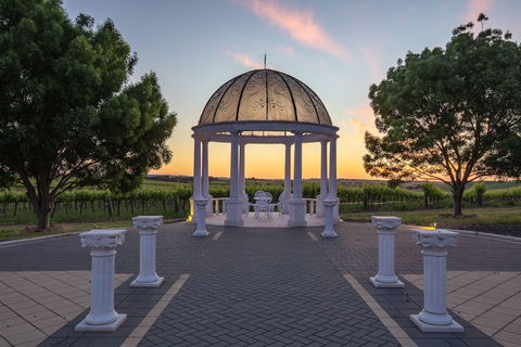 1837 Barossa Luxury Cottages Lyndoch SA - Kingaroy Accommodation 5