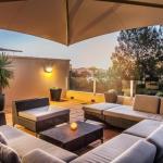 Contemporary & Luxurious Little Cove - Kingaroy Accommodation 0