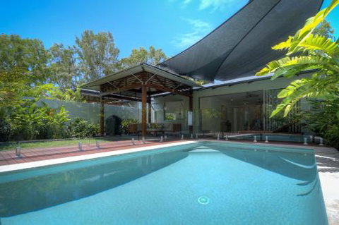 Iluka Beach Villa - Kingaroy Accommodation 1