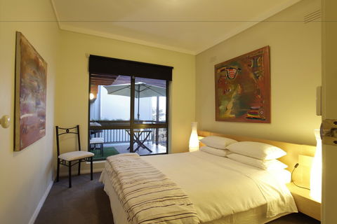 La Mer Sea View Apartment - Kingaroy Accommodation 0