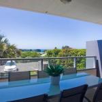 LORNE CHALET APARTMENT 10 Ask About Midweek Deals - Kingaroy Accommodation 0