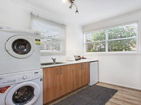 Bay Cottage Paradise On The Bay - Kingaroy Accommodation 3