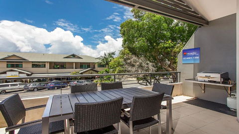 Aqua On Fletcher Street - Kingaroy Accommodation 2