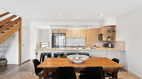 Aqua On Fletcher Street - Kingaroy Accommodation 5