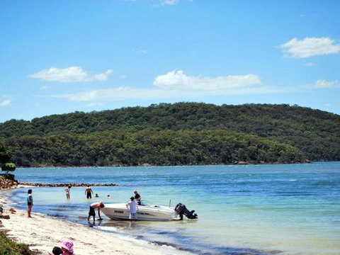 5 Harbourside 3 7 Soldiers Point Road Ground Floor Waterfront Unit - Kingaroy Accommodation 6