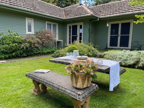 GOWAN ROSS COTTAGE - Kingaroy Accommodation 2