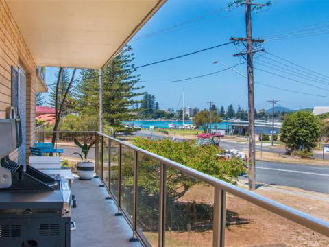 Anchorage 2 With Water Views - Kingaroy Accommodation 4