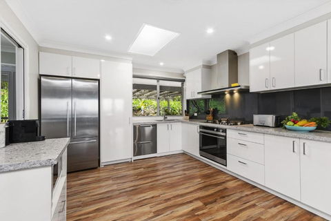 WINDARRI - Kingaroy Accommodation 6