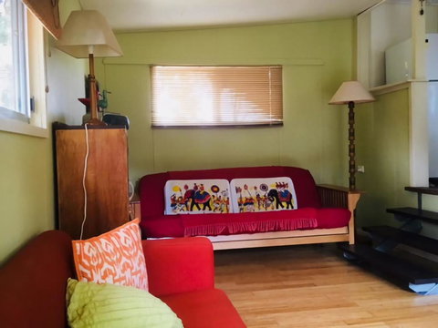 Little Beach House - Kingaroy Accommodation 1