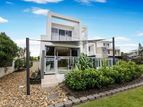 SEA RENITY On KAMALA - Kingaroy Accommodation 0