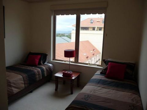 City Escape 3 Bedroom East End Of Adelaide - Kingaroy Accommodation 3