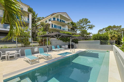 Impressive Views Of Noosa Unit 8 Taralla 16 Edgar Bennett Avenue Noosa Heads - Kingaroy Accommodation 3