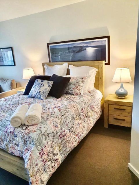 FAMILY ISLAND GETAWAY BEACHFRONT APARTMENT - Kingaroy Accommodation 6
