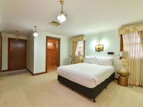 Wine Country Homestead Estate - Kingaroy Accommodation 6