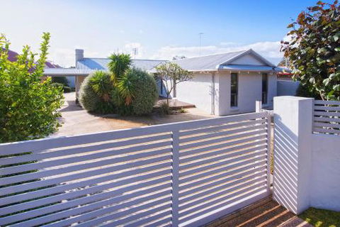 GIFFORD HOUSE - Kingaroy Accommodation 1