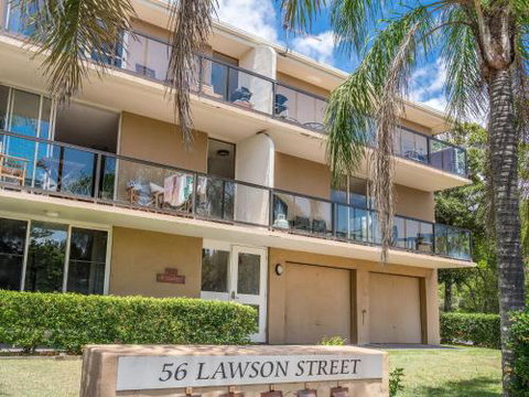EAST COAST ESCAPES Byron Beachfront - Kingaroy Accommodation 6