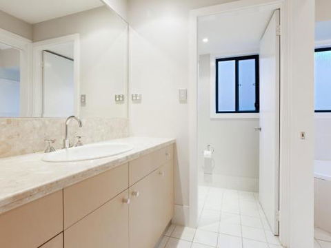 Venabu On Garuwa 20 Garuwa Street Spectacular House With Fabulous Views - Kingaroy Accommodation 1