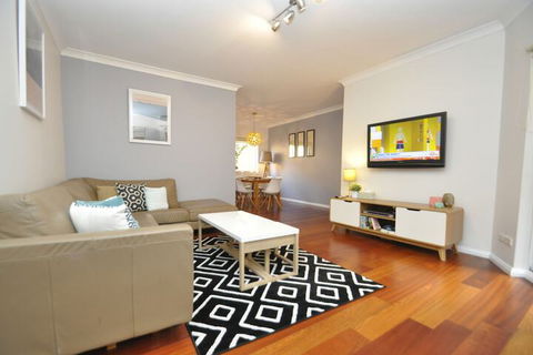 Parramatta Lennox 2 Bedroom - Kingaroy Accommodation 7