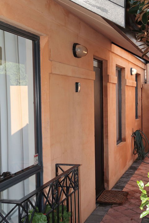 Azalea Villa - Kingaroy Accommodation 3