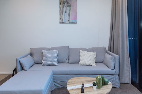 Airtrip Apartments On Deshon St - Kingaroy Accommodation 6