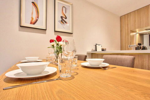 Apartment Darling Harbour Day St. 23 - Kingaroy Accommodation 1