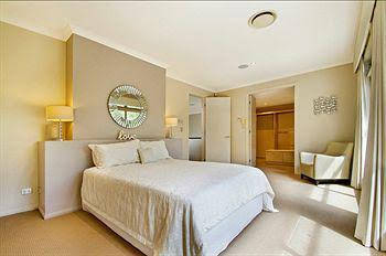 The Lakes Coolum - Kingaroy Accommodation 0