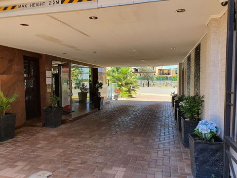 Toorak Lodge - Kingaroy Accommodation 5
