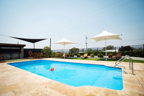Crestview Tourist Park - Kingaroy Accommodation 6