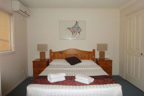 Moonee Valley Views Apartments - Kingaroy Accommodation 2