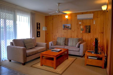 Ficifolia Lodge - Kingaroy Accommodation 2