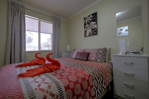 Ficifolia Lodge - Kingaroy Accommodation 7