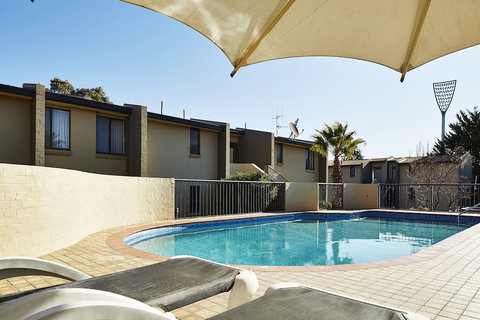 Manuka Park Apartments - Kingaroy Accommodation 3