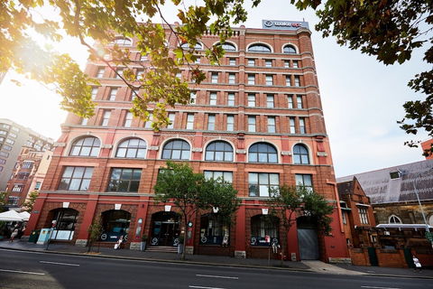 Wake Up! Sydney - Kingaroy Accommodation 0