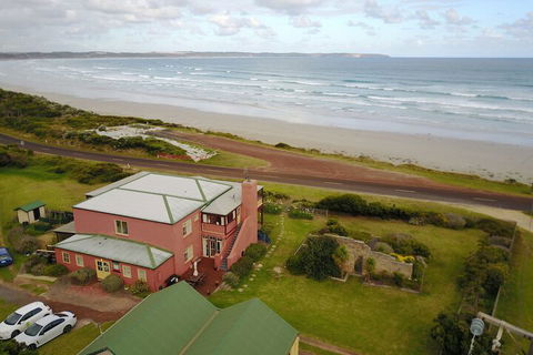 Cape Bridgewater Sea View Lodge - Kingaroy Accommodation 2