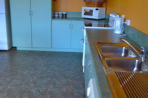 Cape Bridgewater Sea View Lodge - Kingaroy Accommodation 6