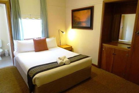 Amara Springs Guest House - Kingaroy Accommodation 3
