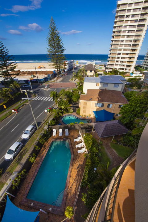 Warringa Surf - Kingaroy Accommodation 1