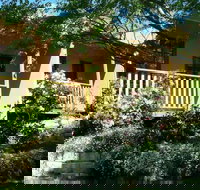 Meredith House - Kingaroy Accommodation