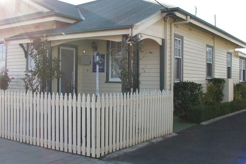 The Postmaster Inn BnB - Kingaroy Accommodation 1
