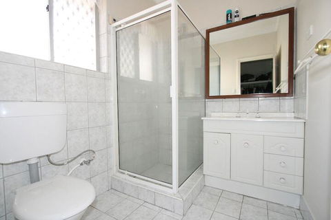 Safety Bay Guest House - Kingaroy Accommodation 3