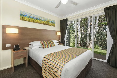 Flynns On Surf Beach Villas - Kingaroy Accommodation 7