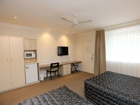 Elizabeth Motor Inn - Kingaroy Accommodation 3