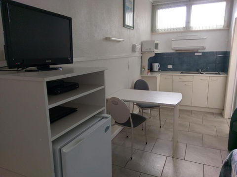 The Tree Motel - Kingaroy Accommodation 2