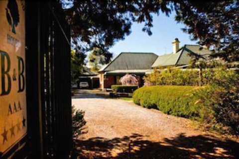Heronswood House B & B - Kingaroy Accommodation 1