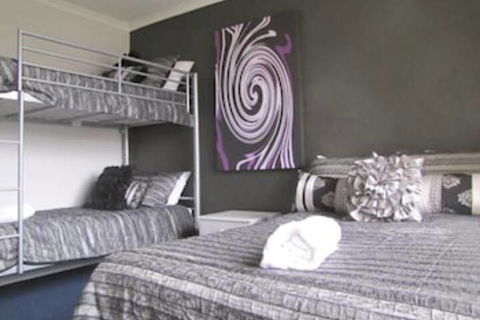 Apollo Apartments - Kingaroy Accommodation 3
