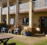 Baywatch Manor Augusta - Kingaroy Accommodation
